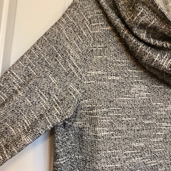 Max Studio Weekend 100% Cotton Hooded Open Cardigan Asymmetrical Black White S - Picture 14 of 16